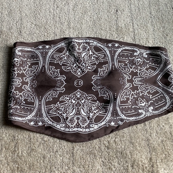 Authentic Gucci Choker/Bandana - Picture 5 of 8